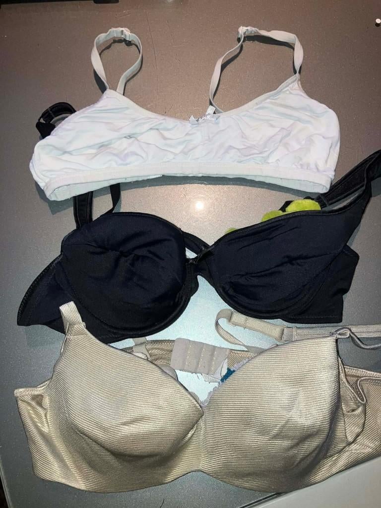 Set van 3 BH's Maat 85 / 100 A - Chantelle, Ophalen of Verzenden, Beige, BH