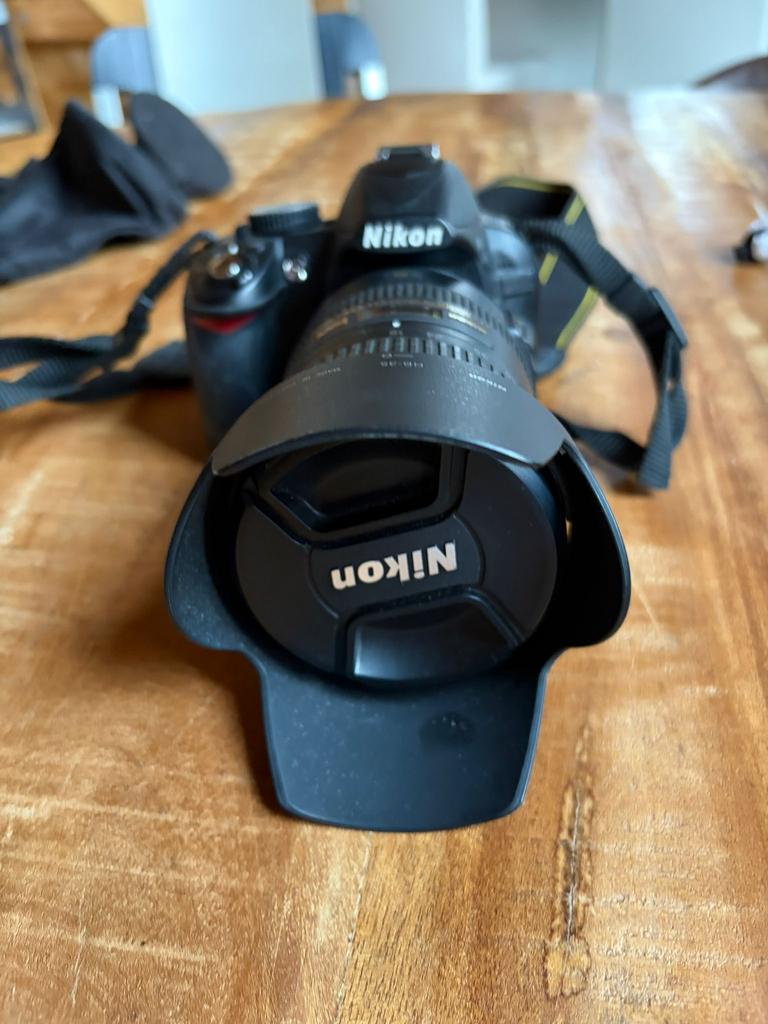 Nikon D3100 + Nikon AF-S 18-200 F/3.5-5.6G ED VR 2, Ophalen, Gebruikt, Zoom