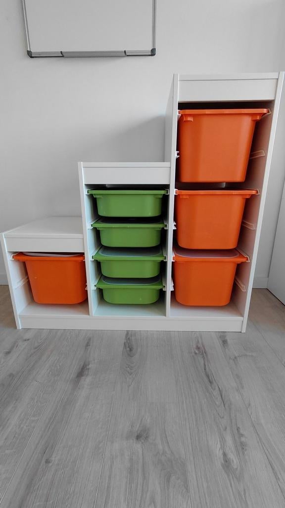 Trofastkast met bakken + deksel, Ophalen