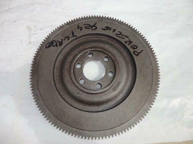 Volant moteur pour Porsche 924 Turbo, Autos : Pièces & Accessoires, Moteurs & Accessoires, Porsche, Utilisé, Enlèvement ou Envoi