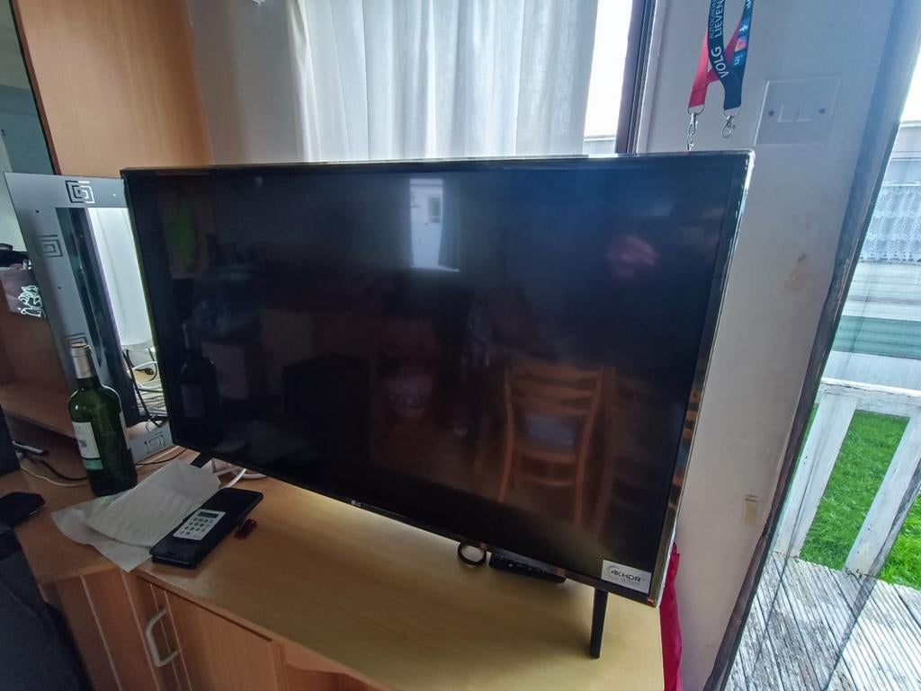 TV LG 43 inch, Ophalen, Zo goed als nieuw, LG, Smart TV