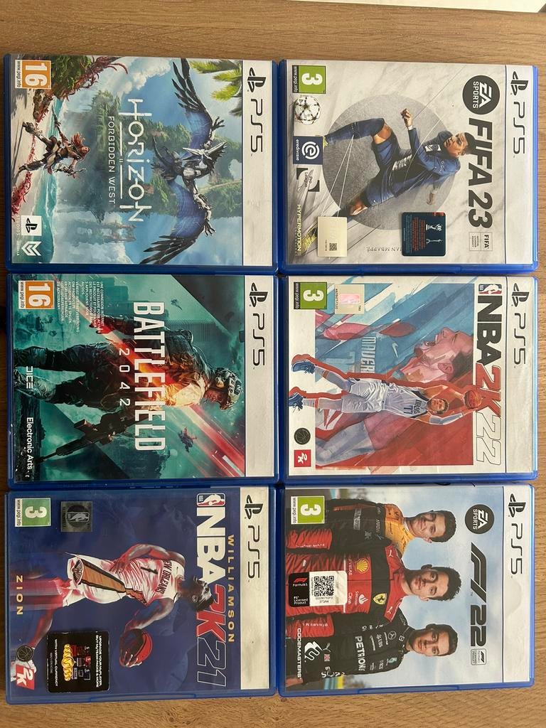 Différents jeux PS5, Enlèvement, Comme neuf