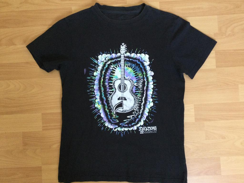 Tshirt Billabong noir, avec guitare, taille 164, Enlèvement ou Envoi, Comme neuf, Billabong, Chemise ou À manches longues