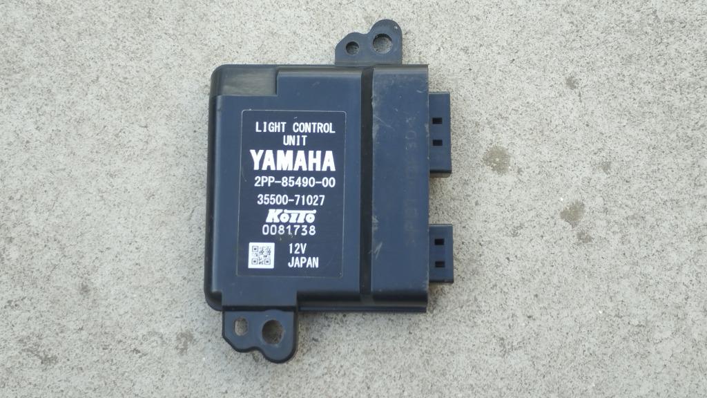 Light control unit Yamaha Tracer , R6 , R1 2PP-85490-00-00, Ophalen of Verzenden, Gebruikt