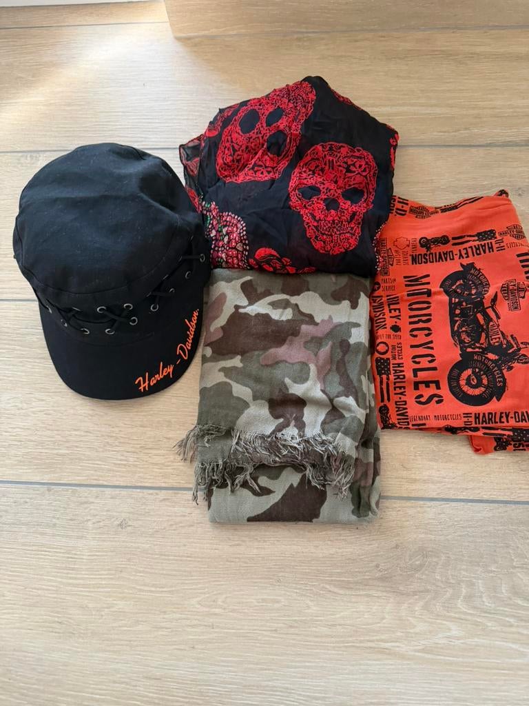 Harley petje, sjaaltjs , haarband, Ophalen, Zo goed als nieuw, Sjaal