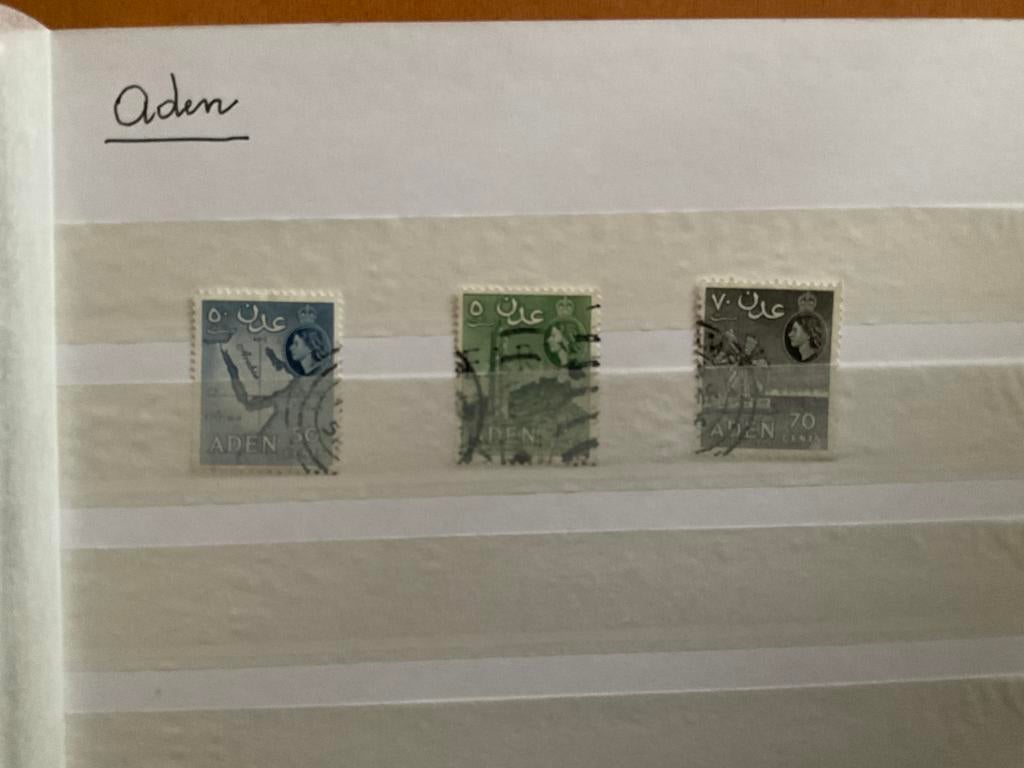 Timbres Aden, Enlèvement