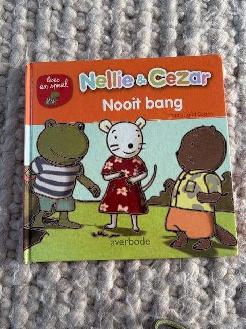 Nellie & Cezar nooit bang, Ophalen of Verzenden, Zo goed als nieuw, Jongen of Meisje