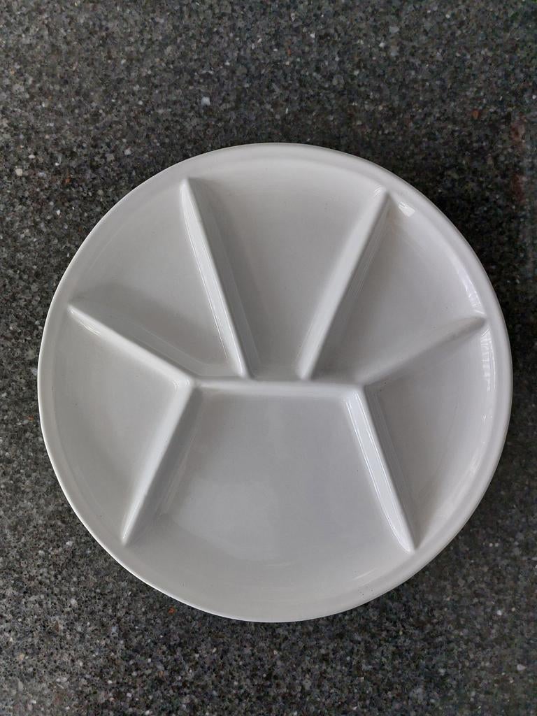 10 grandes assiettes à fondue rondes, Enlèvement, Comme neuf, Assiettes(s)
