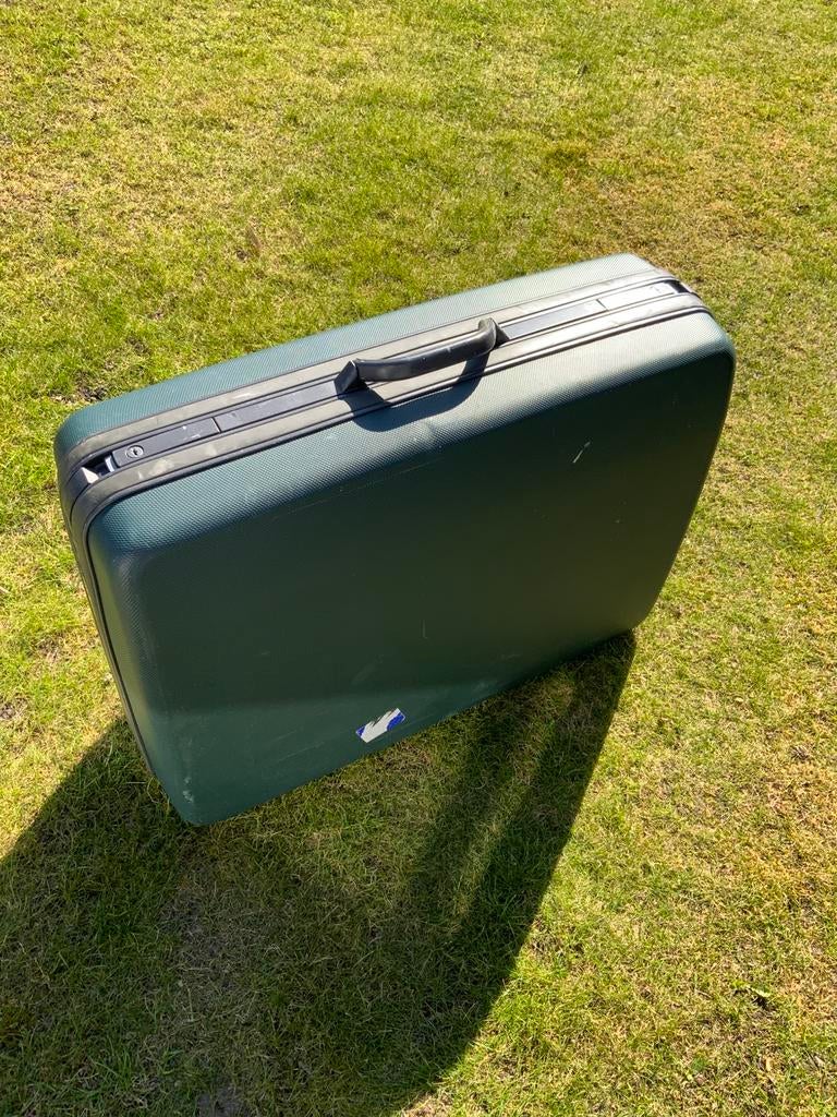 Degelijke valies Samsonite, Ophalen, Zo goed als nieuw