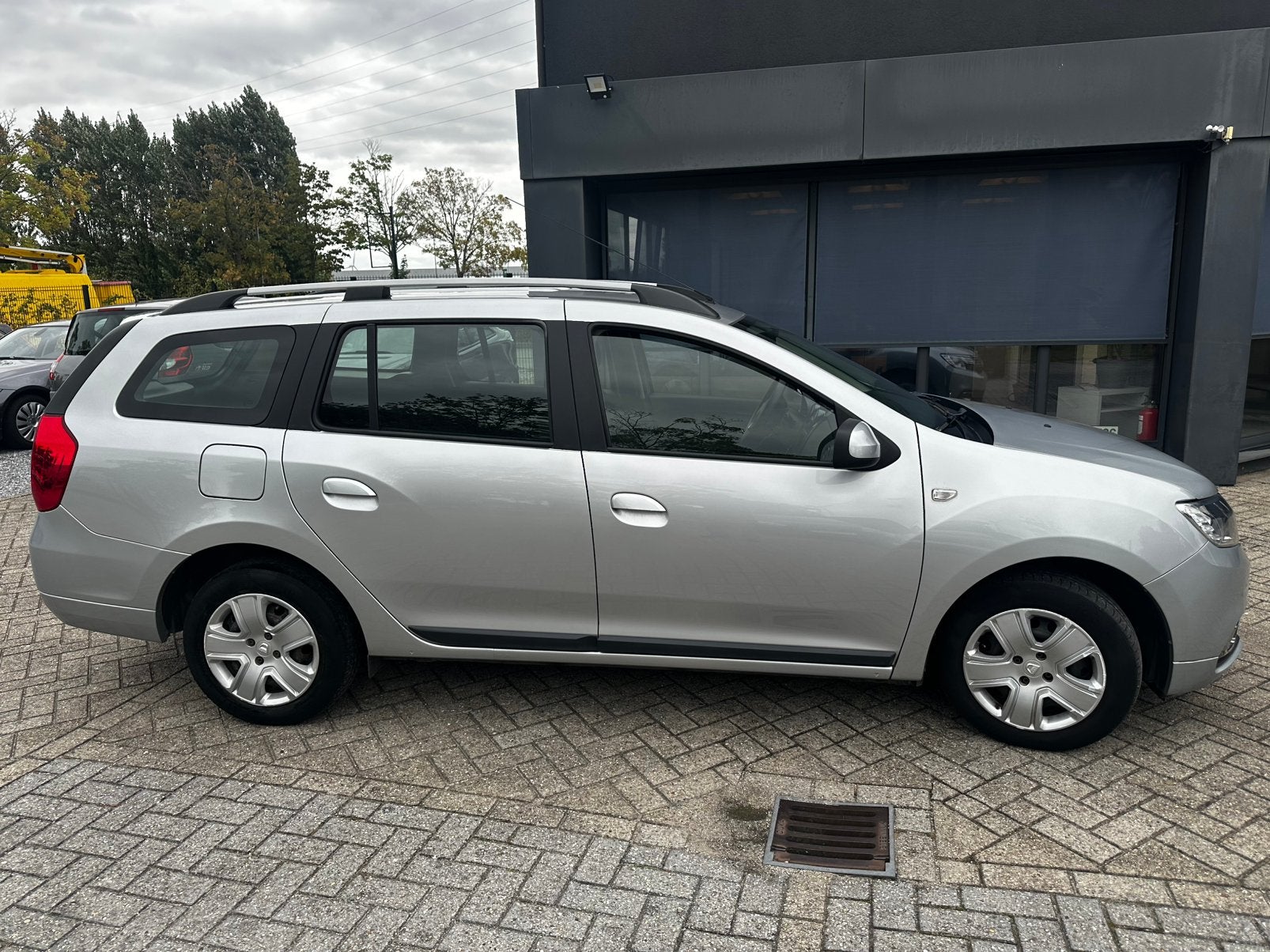 Dacia logan, Autos, Dacia, Argent ou Gris, Achat, 898 cm³, Euro 6