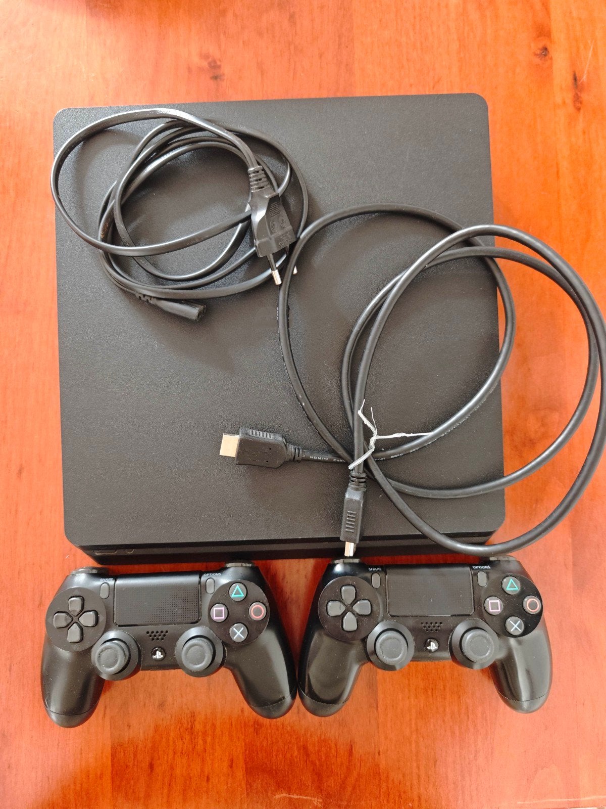 PS4 Slim 2 Manette, Consoles de jeu & Jeux vidéo, Consoles de jeu | Sony PlayStation 4, Enlèvement ou Envoi, 1 TB, Avec 2 manettes