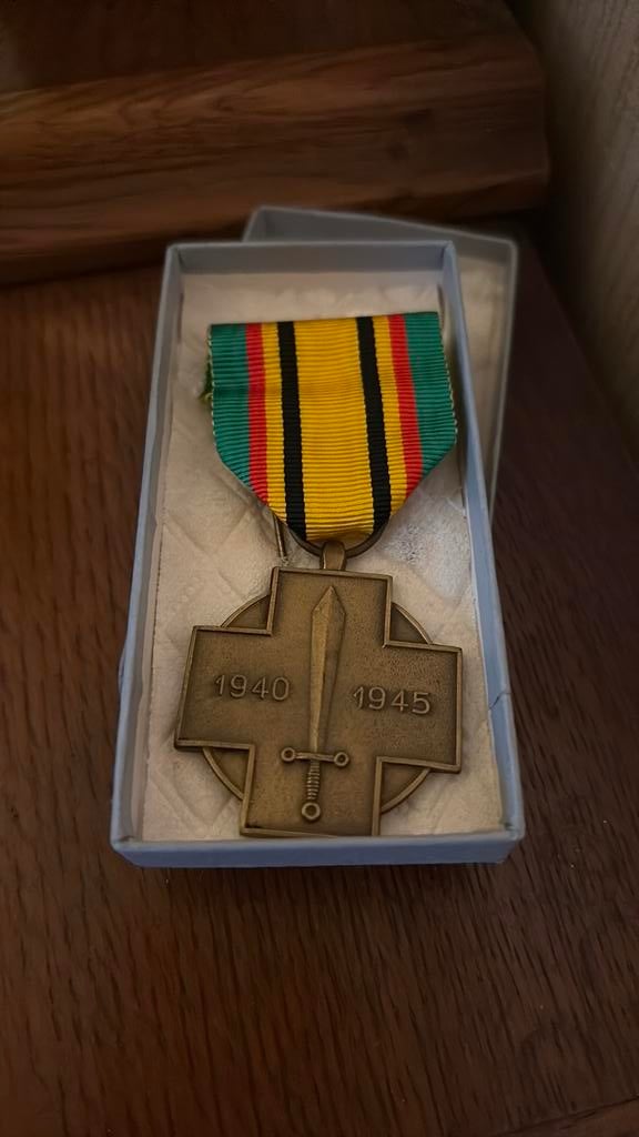 Medaille van de Militaire Strijder 1940-1945, Enlèvement