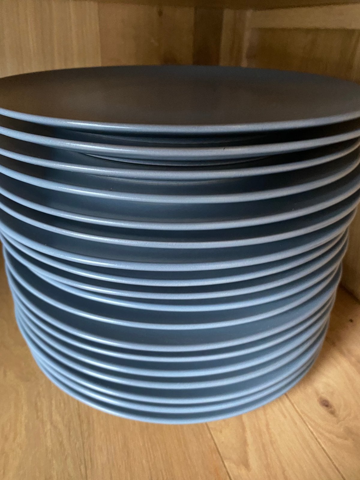 Service vaisselle complet IKEA FÄRGKLAR Bleu clair mat, Maison & Meubles, Neuf, Service complet, IKEA, Enlèvement
