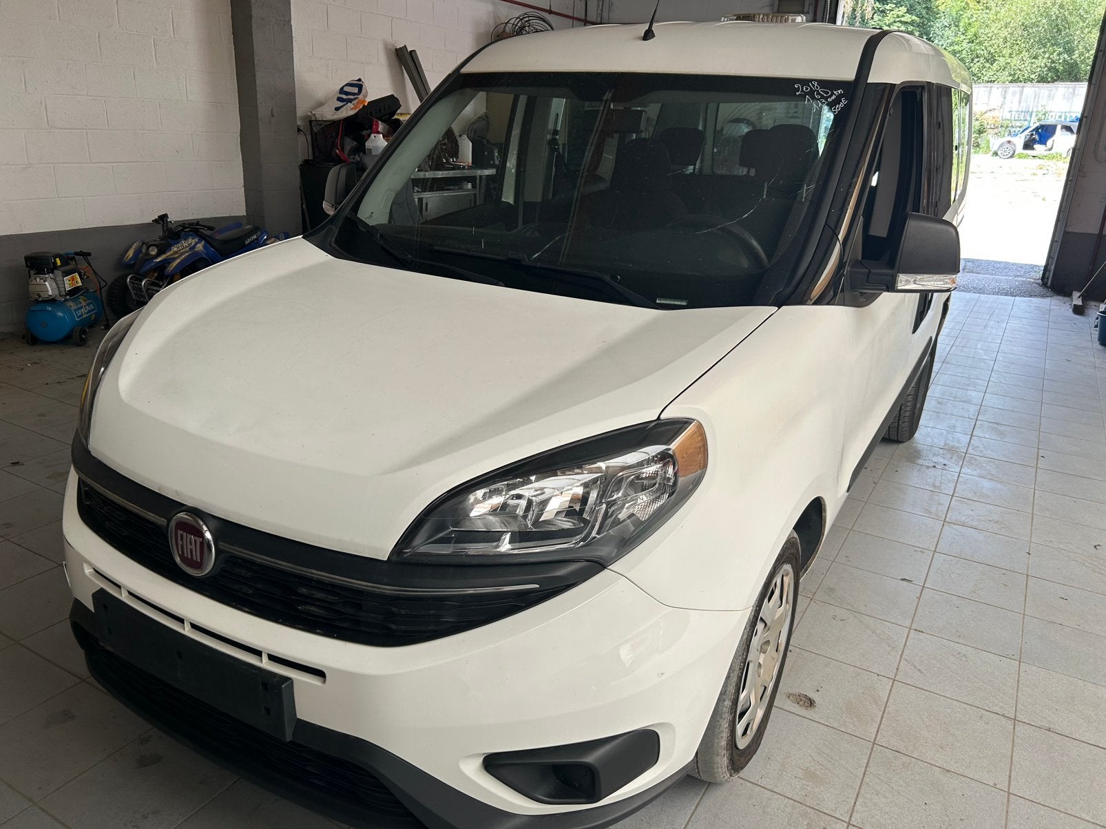 Fiat Doblo, cinq places 2018 1.6d 1130000km, Autos, Fiat, Achat, Entreprise, Boîte manuelle, 5 portes