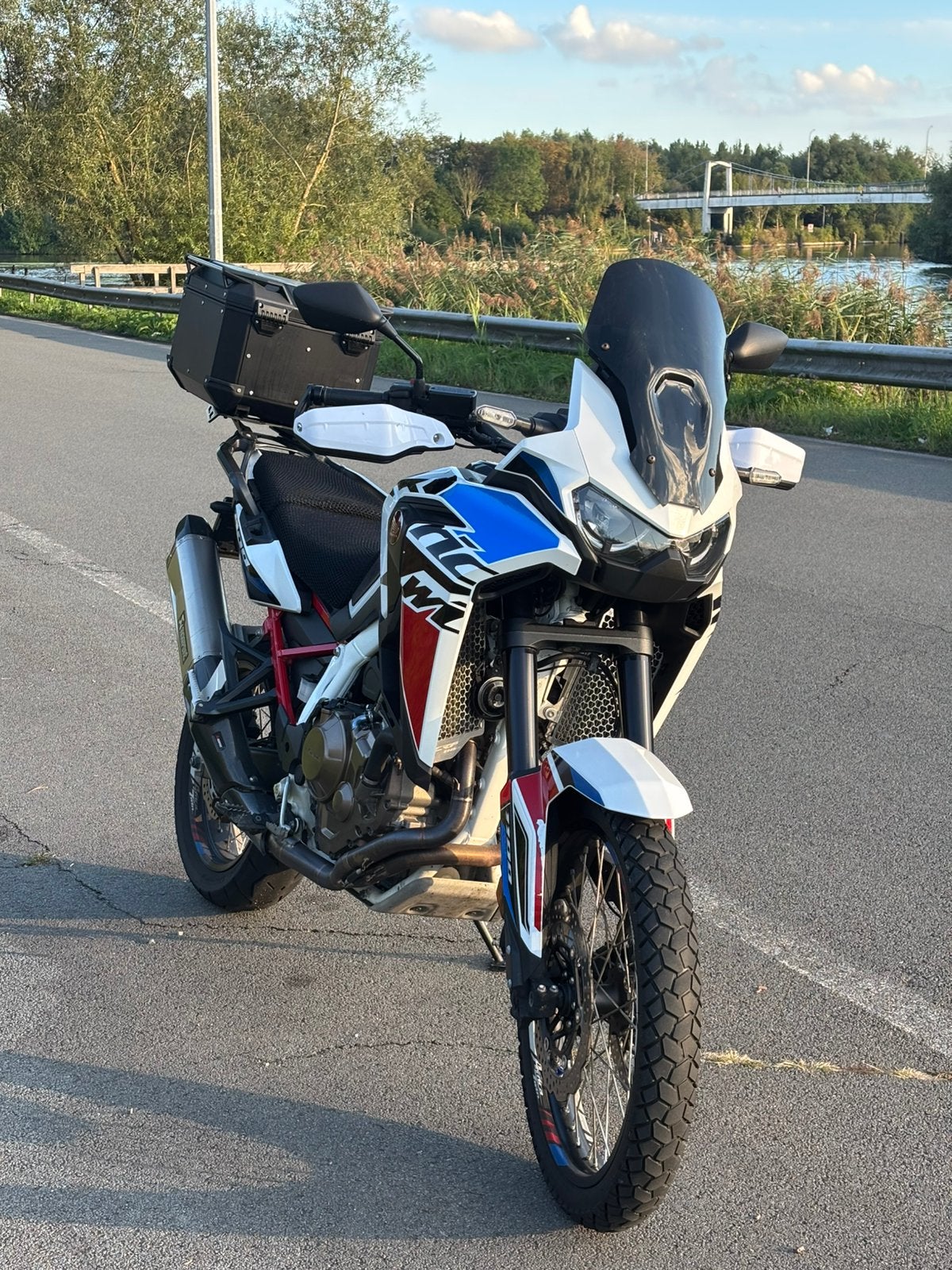 Honda afrika twin 1100, Motoren, 2 cilinders, Traction Control, Motorrijbewijs A, Gebruikt