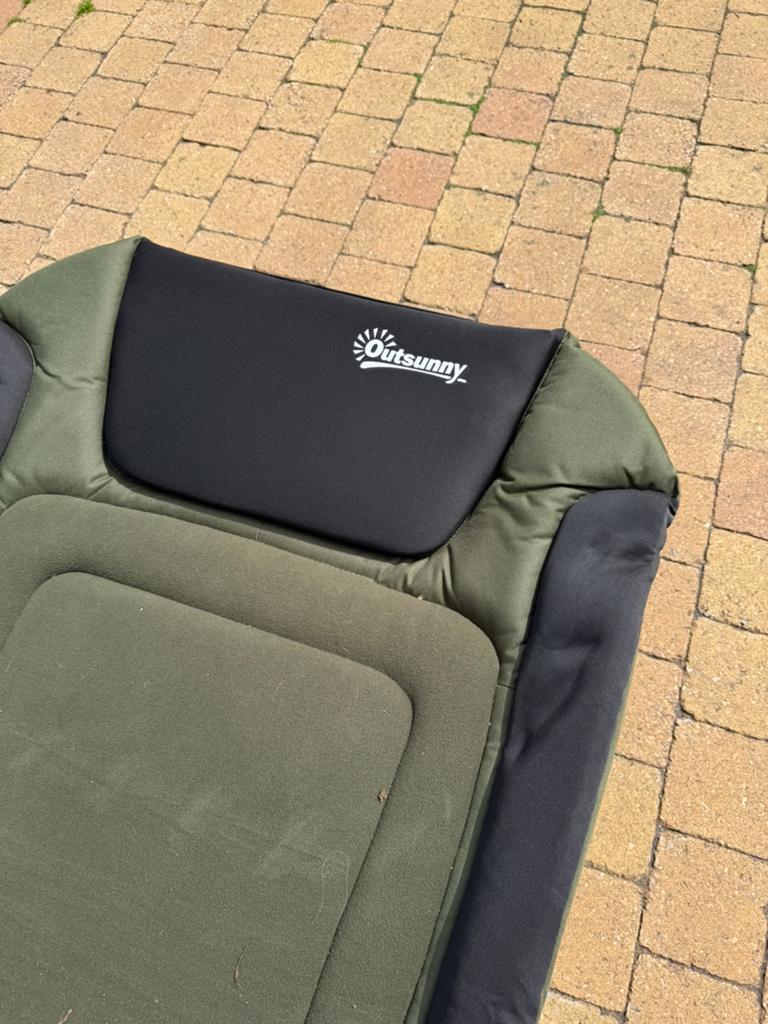 Outsunny bedchair te koop als nieuw, Enlèvement, Utilisé
