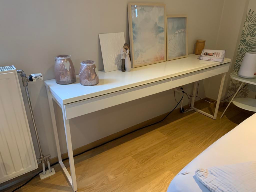 Coiffeuse/Commode avec tiroirs, Moderne, Utilisé, Bois, Enlèvement