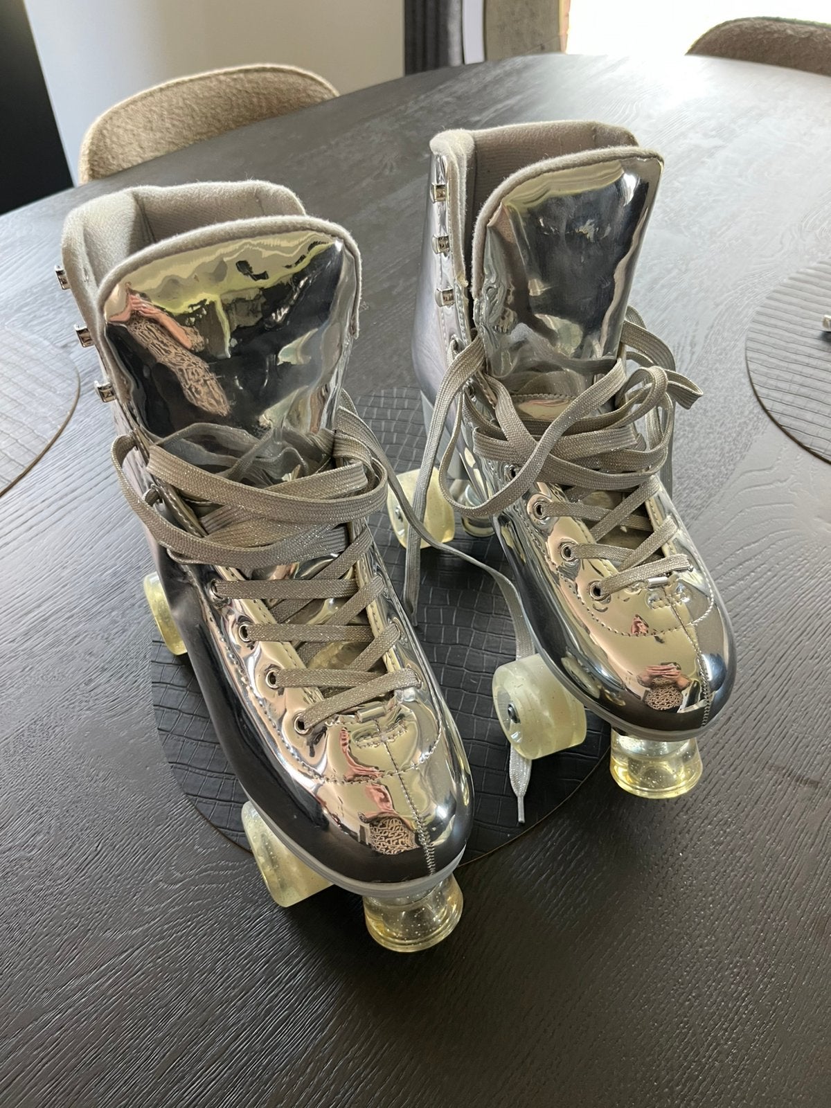 Rollerskates maat 41, Sport en Fitness, Ophalen, Zo goed als nieuw, Bescherming