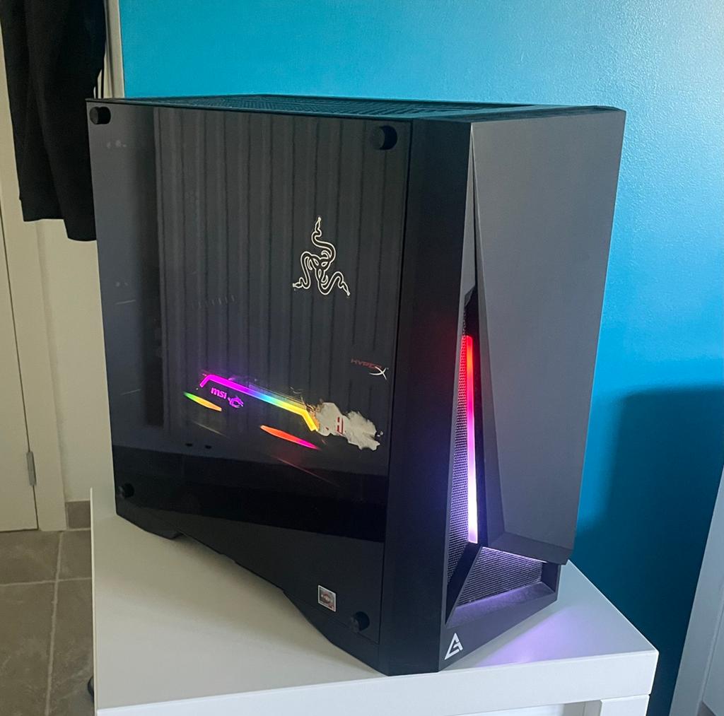 PC de jeu : Ryzen 5 5600 - RTX 2080Ti 11 Go - 16 Go de DDR4, Informatique & Logiciels, Ordinateurs de bureau, Comme neuf, 3 à 4 Ghz