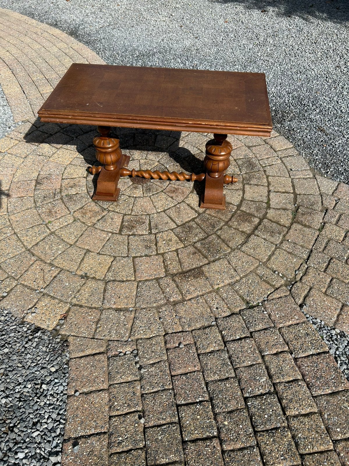 Salontafel, Ophalen