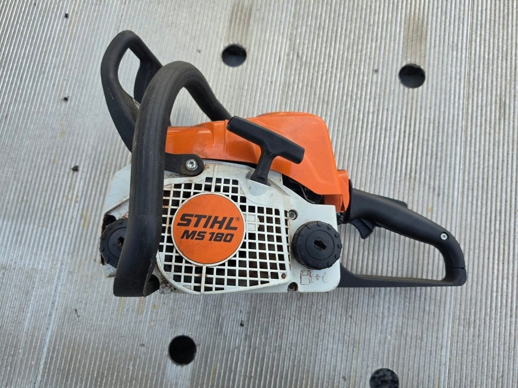 Tronçonneuse Stihl MS180, Jardin & Terrasse, Enlèvement, Utilisé, 50 mm ou plus, Stihl