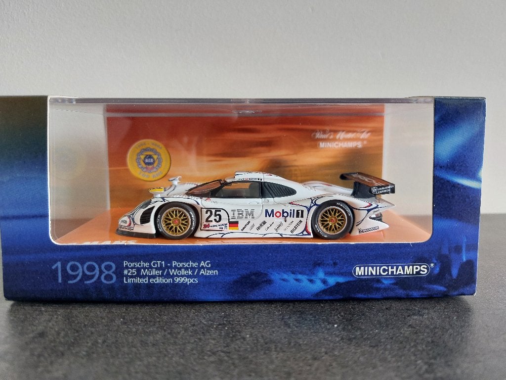 Porsche 911 GT1, Hobby en Vrije tijd, Modelauto's | 1:43, Ophalen of Verzenden, Zo goed als nieuw, MiniChamps