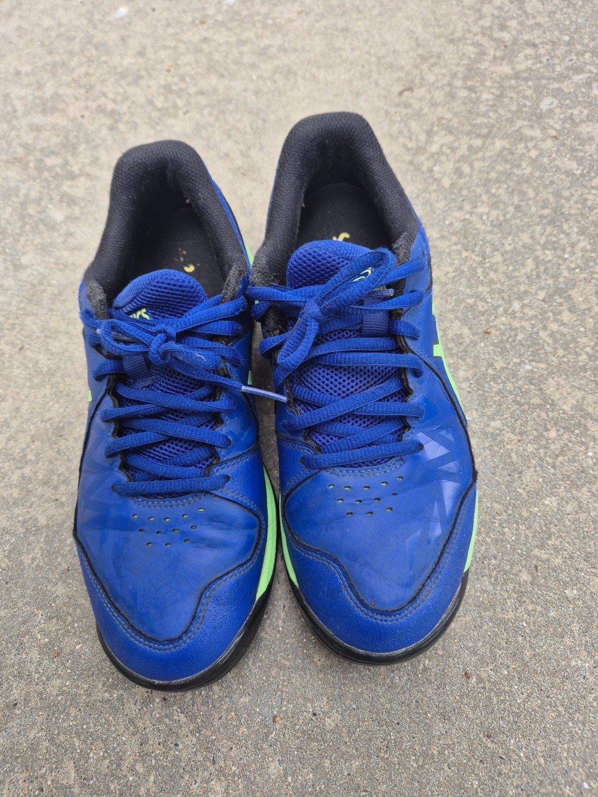 Hockeyschoenen Asics maat 39.5, Ophalen, Gebruikt, Schoenen