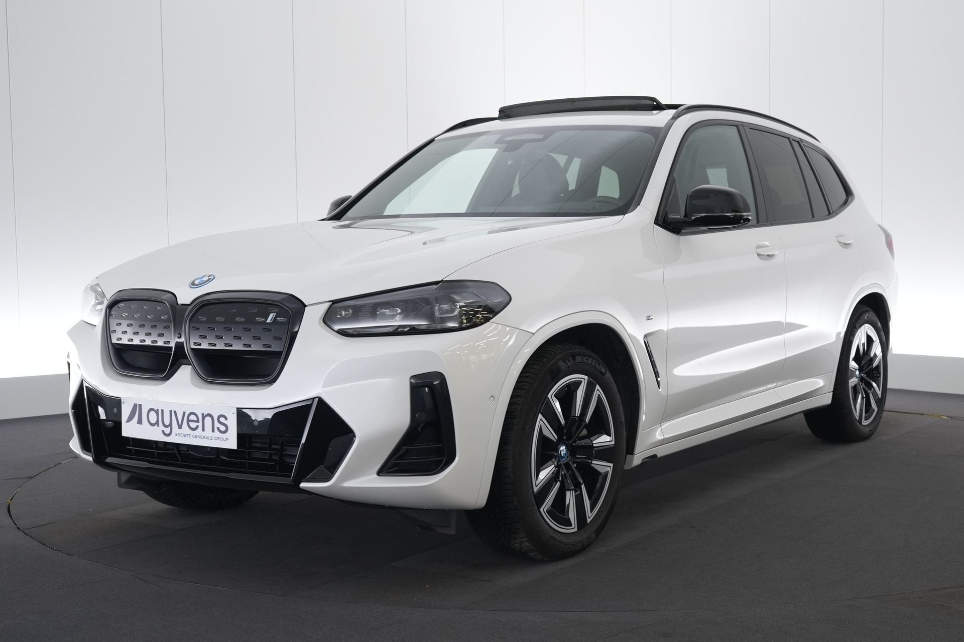 (2FNS227) BMW IX3, Autos, Cuir, Achat, Entreprise, Carnet d'entretien