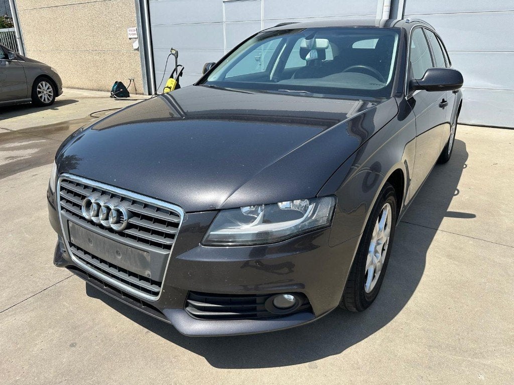Audi A4 2.0TDI HOMOLOGUÉE, Autos, Euro 5, Achat, Entreprise, Noir