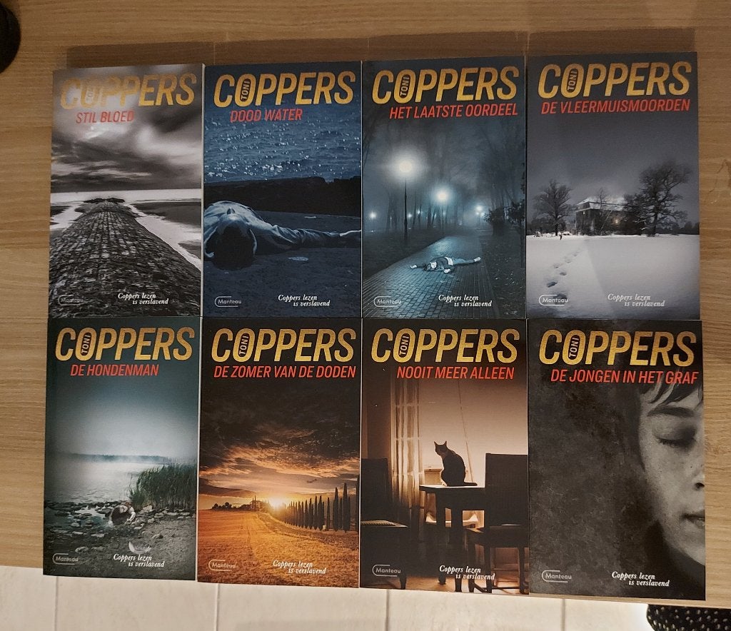 Pakket 8x Toni Coppers thrillers (boeken) - NIEUW, Enlèvement, Neuf, Toni Coppers, Belgique