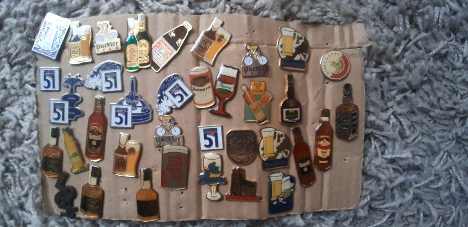 Pins collection, Collections, Enlèvement ou Envoi