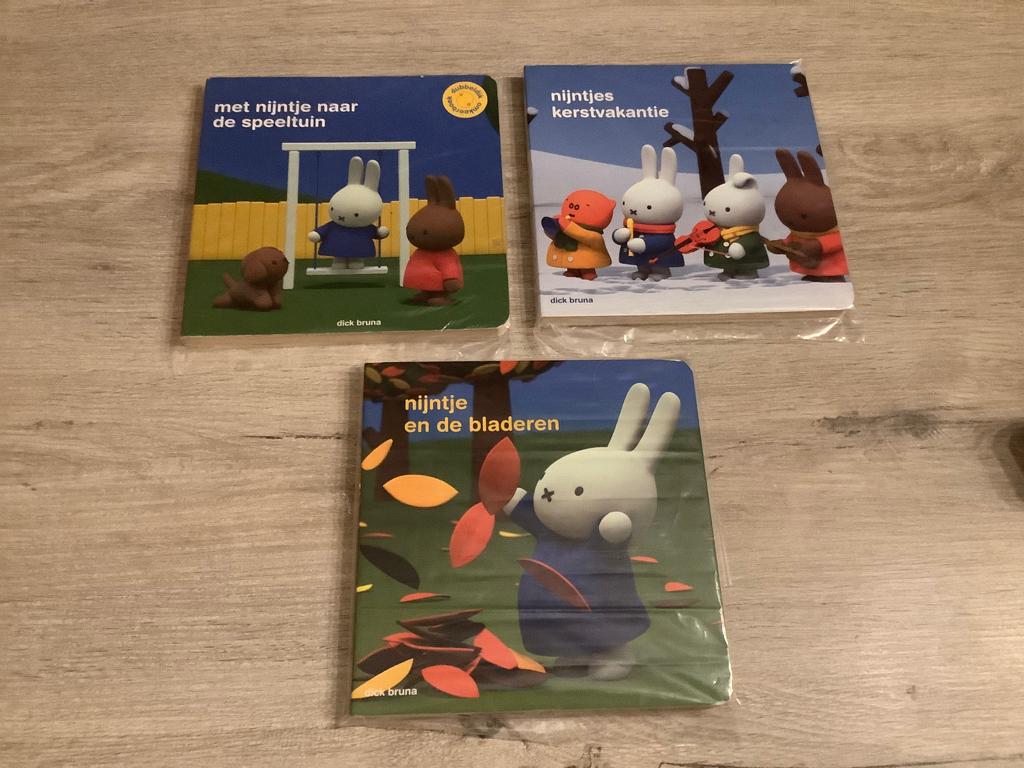 Nijntje verschillende voorleesboeken, Non-fictie, Jongen of Meisje, Voorleesboek, Ophalen of Verzenden