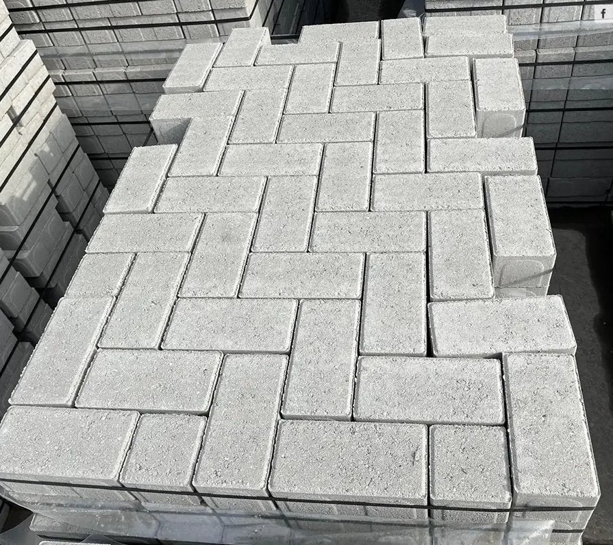 50m2 grijze betonklinkers (gebruikt!), Ophalen, Gebruikt, Klinkers, 10 m² of meer