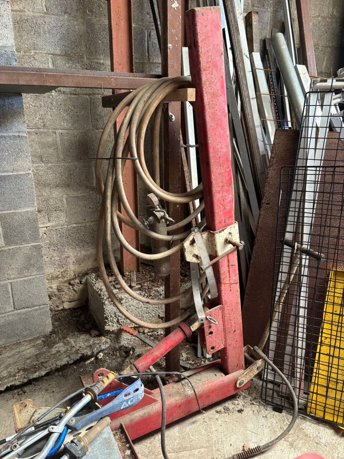 Grue d’atelier hydraulique mobile, Enlèvement, Utilisé