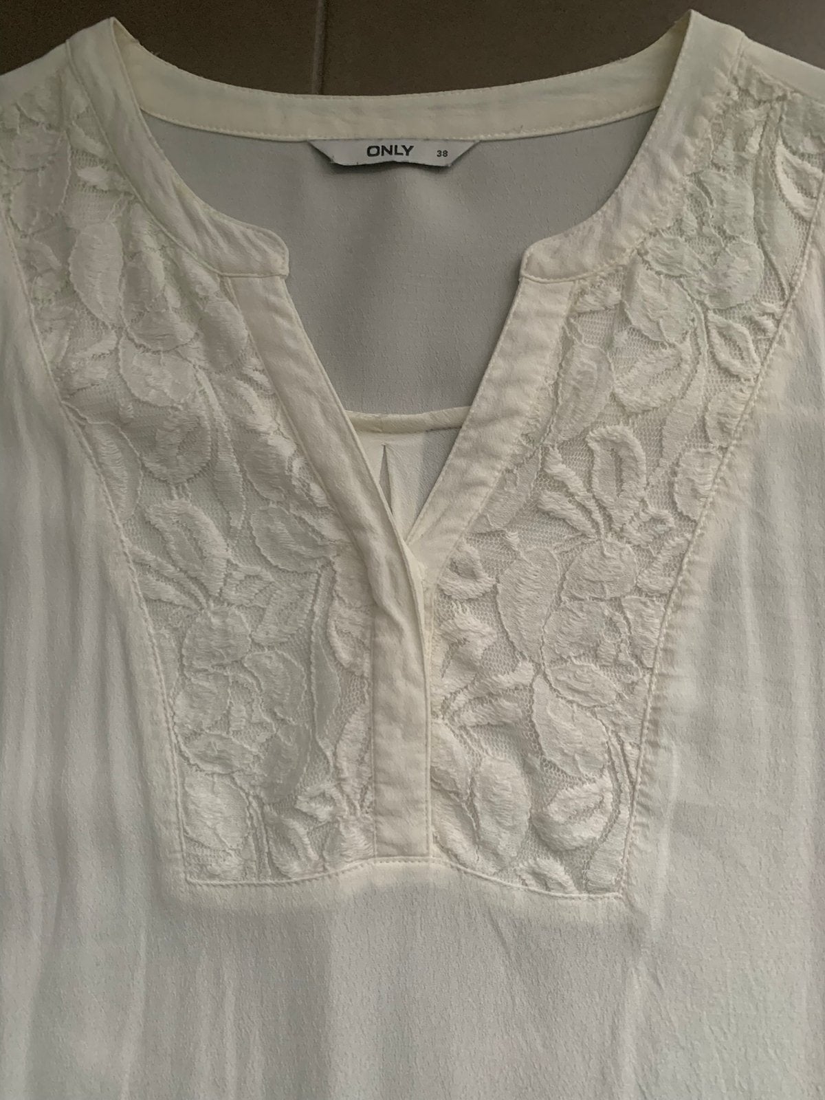 Blouse only maat 38, Ophalen of Verzenden, Zo goed als nieuw, Maat 38/40 (M), Wit