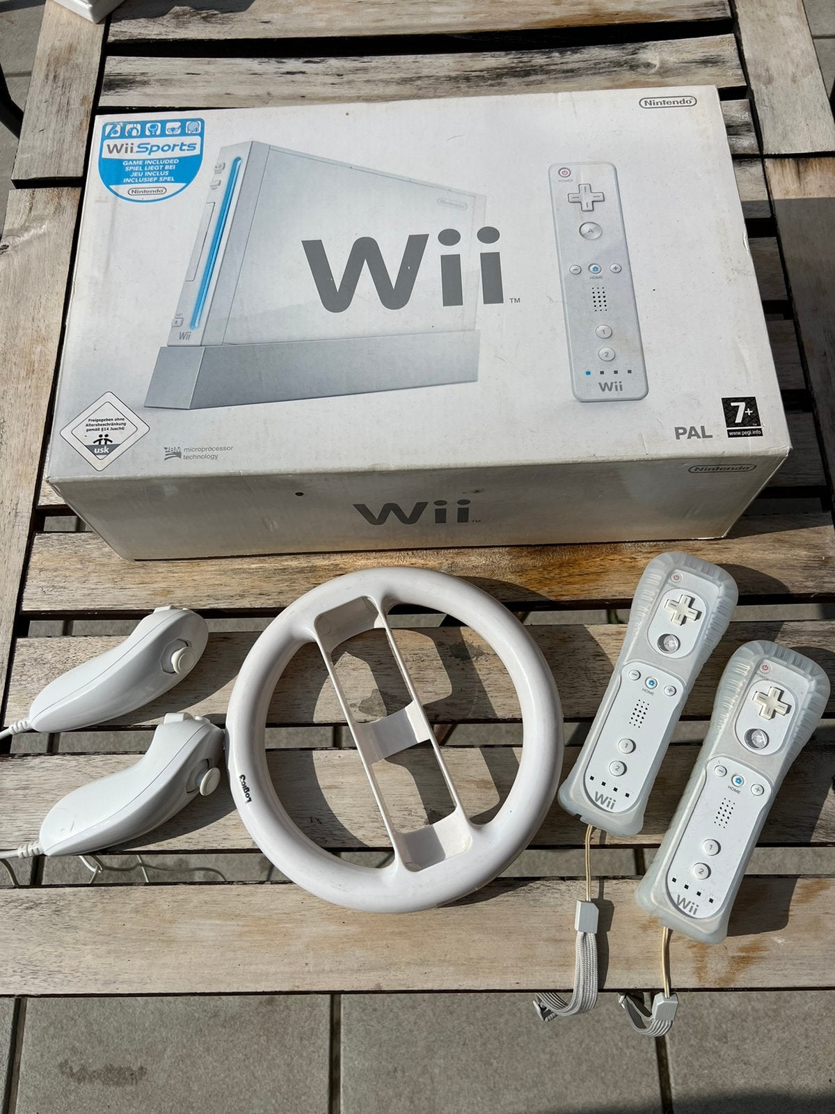 Console Nintendo Wii + accessoires &. Jeux, Consoles de jeu & Jeux vidéo, Enlèvement, Comme neuf
