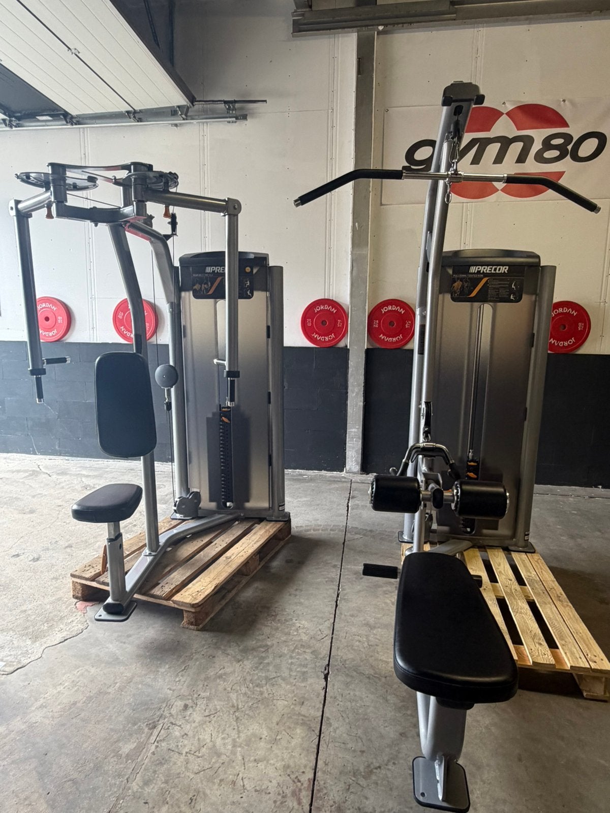 Precor row/pulldown 100 kg & rear delt/fly 109 kg, Sport en Fitness, Ophalen, Zo goed als nieuw, Armen, Overige typen