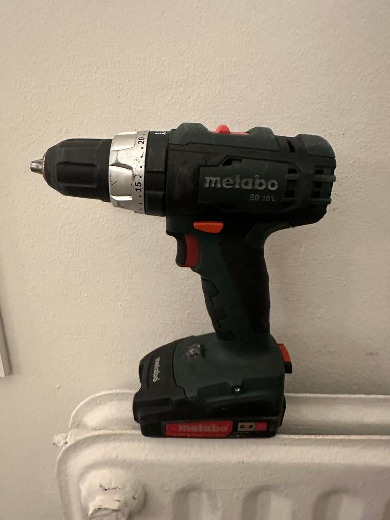 Metabo accu klopboormachine / schroefmachine, Doe-het-zelf en Bouw, Ophalen, Zo goed als nieuw