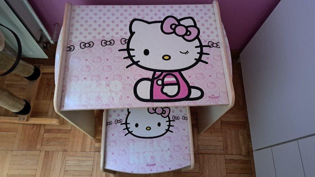 tafel en stoeltje, Kinderen en Baby's, Ophalen, Gebruikt, Tafel(s) en Stoel(en)