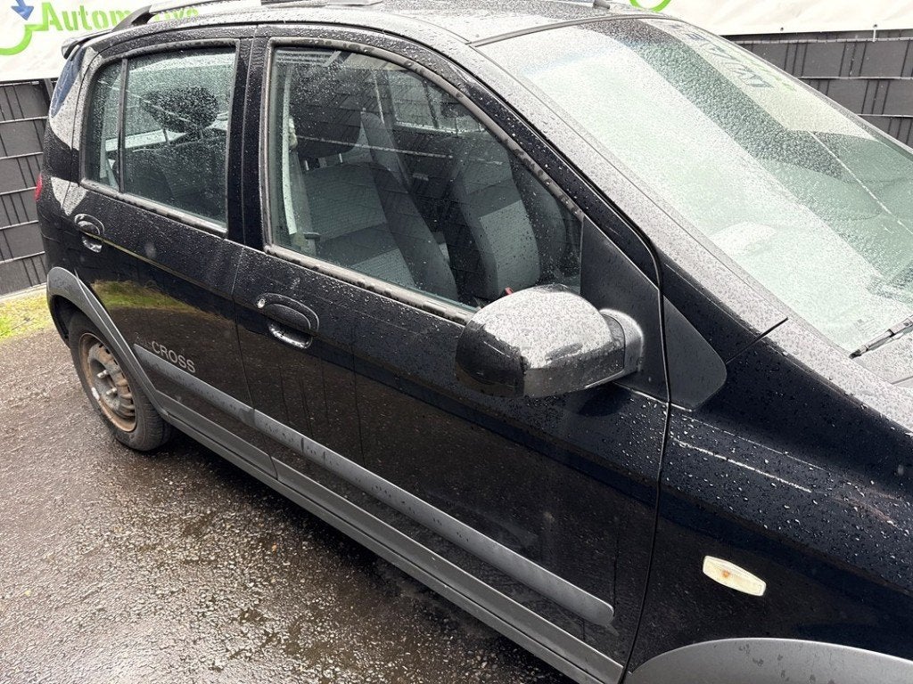 PORTIER RECHTS VOOR Hyundai Getz (|760041C020|), Hyundai Motor Deutschland GmbH, Gebruikt, Deur, Kaiserleipromenade 5
63067  Offenbach am Main, DE