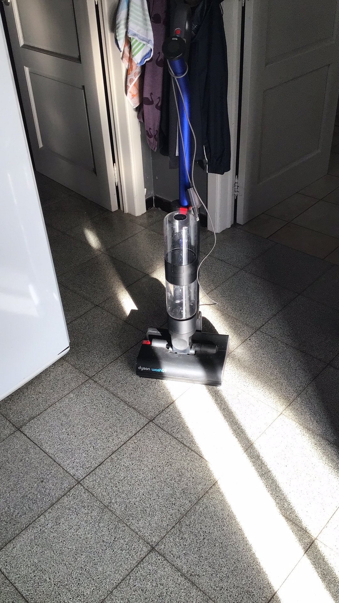 Dyson vloerreiniger(Dyson wash G1), Ophalen, Zo goed als nieuw, Vloerreiniger, Dyson