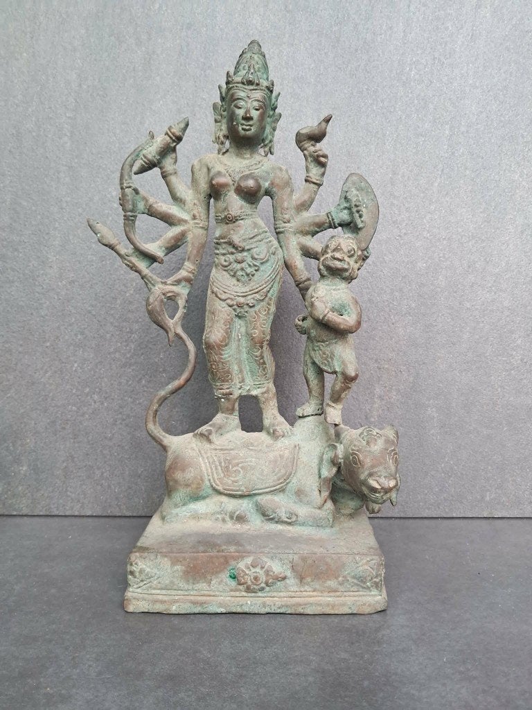 Standbeeld van de godin Bathari Durga/Bhairava/Nandi /Bali, Ophalen of Verzenden, Indonesië, 33 cm, Brons