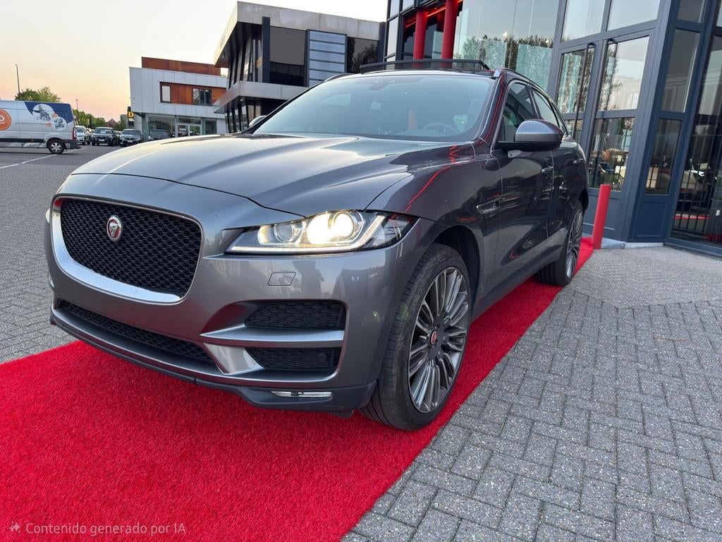Jaguar F pace 2.0d 180 pk AWD nieuwe motor 2025, Auto's, Jaguar, Automaat, Lichtsensor, Leder, Diesel