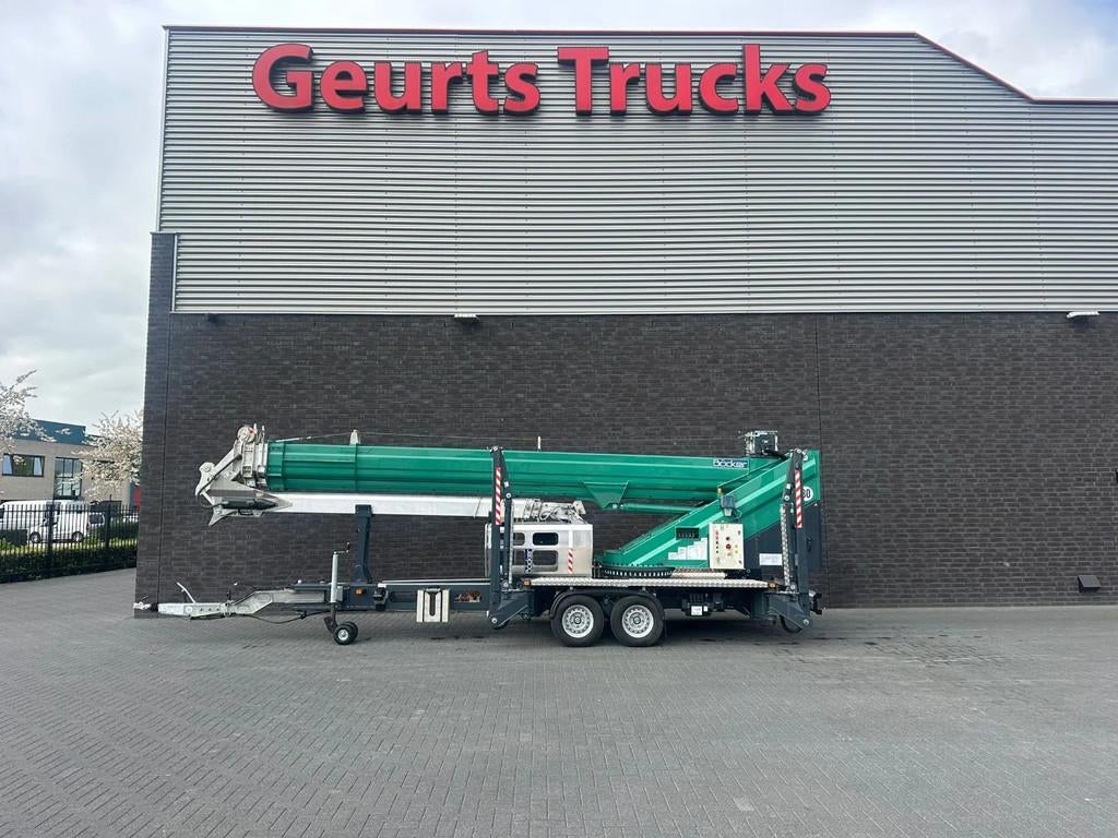 Böcker AHK 36/2400 MONTAGE KRAAN/KRAN/GRUA /CRANE UREN 1536, Grue