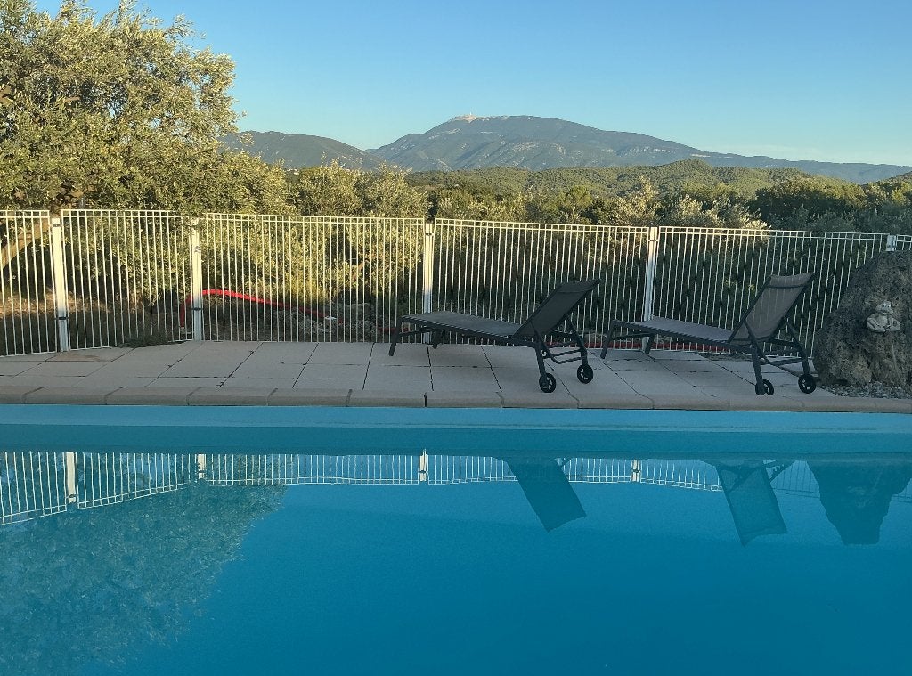 Dernière minute Petit gîte Vaucluse mont Ventoux, Vacances, Propriétaire, Maison de campagne ou Villa, Campagne, 1 chambre