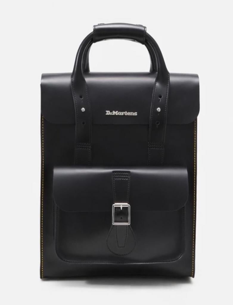 Dr Martens backpack, Ophalen, Zo goed als nieuw