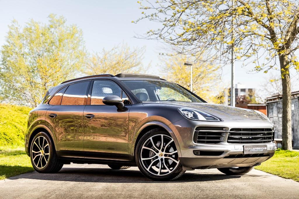Porsche Cayenne 3.0 V6 * BOSE * Trekhaak * Pano * Camera, Auto's, Porsche, Automaat, Cayenne, 207 g/km, 2995 cc
