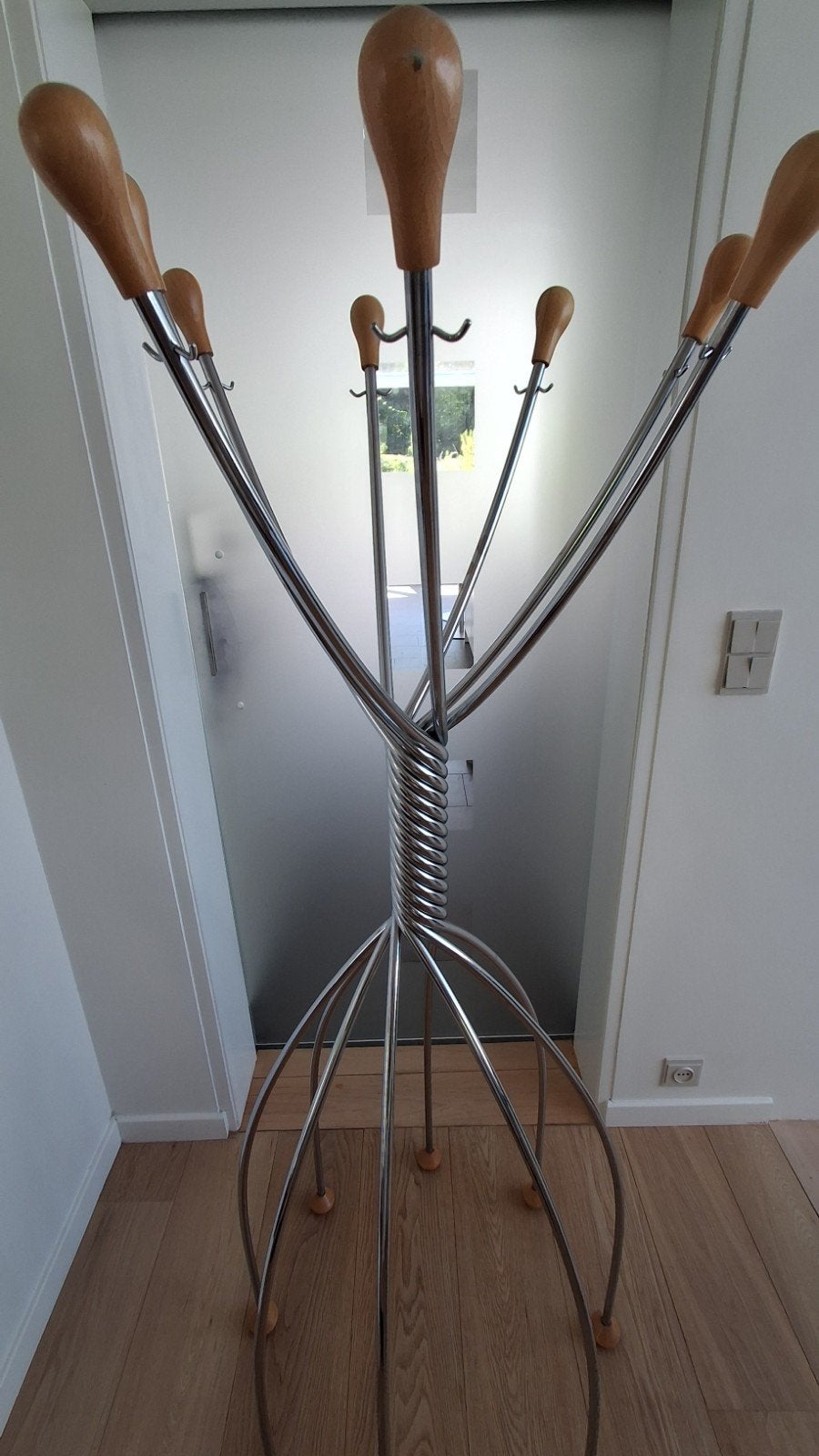 Design staande kapstok inox en houten knop, Huis en Inrichting, Woonaccessoires | Kapstokken, Ophalen, Zo goed als nieuw, Metaal