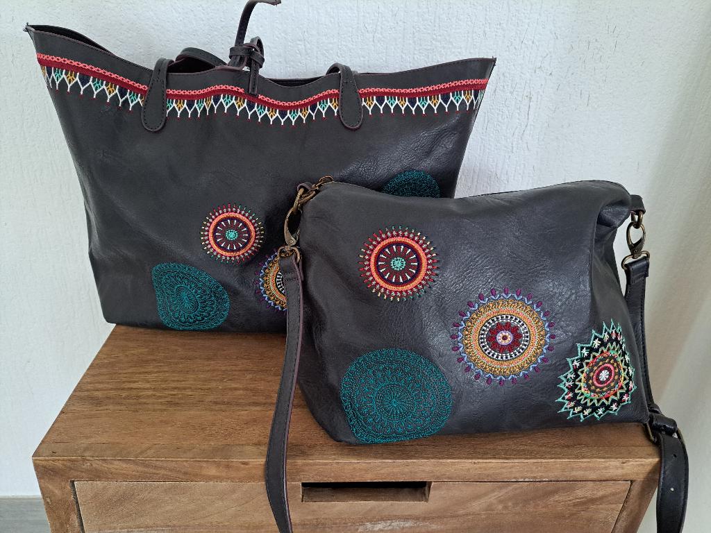 Zwarte Desigual Siara Capri shopper tas en binnentas, Ophalen, Gebruikt, Zwart, Shopper
