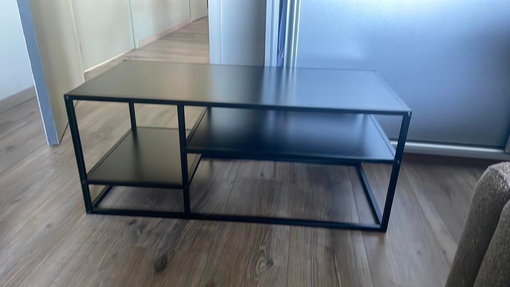 Meuble TV en métal noir avec incrustation en bois, Enlèvement, Comme neuf, Métal